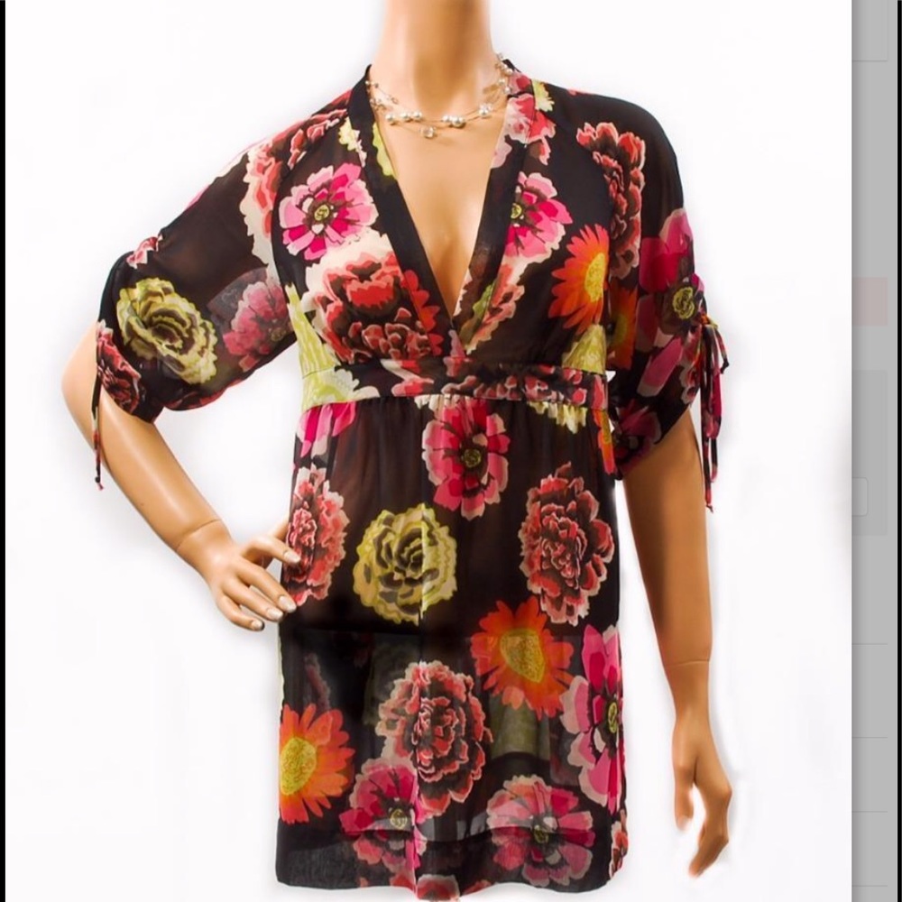 CAbi Gemini floral print design sheer tunic - Size M
